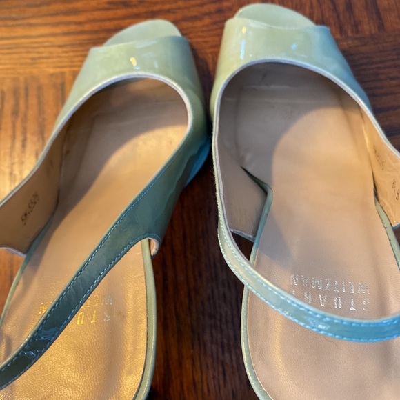 EUC Stuart Weitzman Sz 8.5M Open Toe Slingback Pumps in Pale Green Patent - Picture 5 of 9